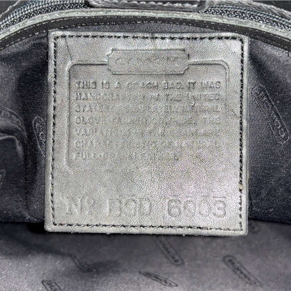 Coach 1999 vintage Chelsea Hobo EUC - Picture 14 of 16